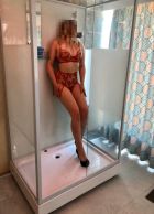 Джулия, 8 938 448-41-00 Массажистка Джулия, рост: 170, вес: 55, закажите онлайн
